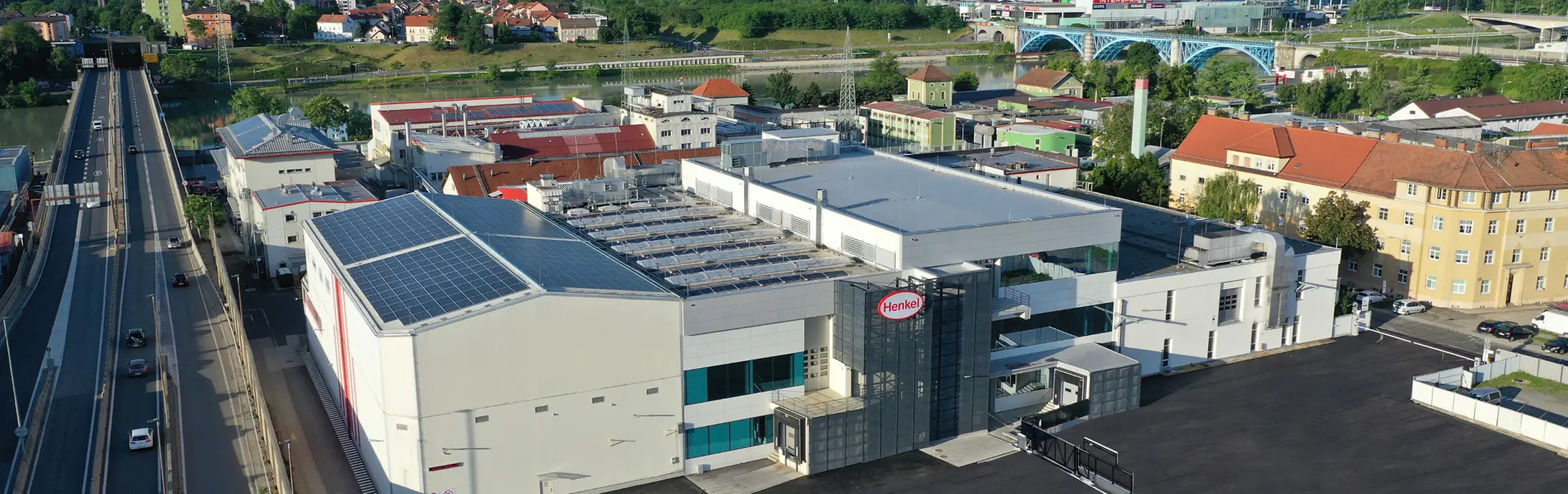 Proizvodna lokacija v Mariboru, fotografirana leta 2024